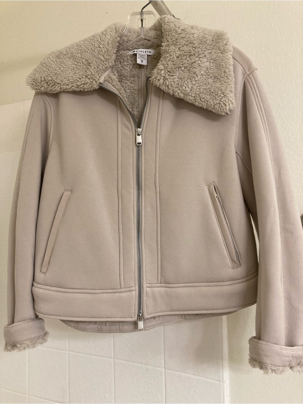 Athleta Women's Cream Sherpa Collar Zip-Up Jacket